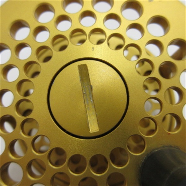 フライリール　ゴールドＮＯ．７１０１１９Ｊ